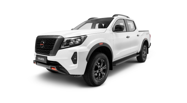 NISSAN Navara